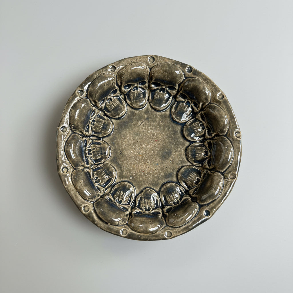 Skull Legion Handmade Ceramic DIsh – Circle of Dark Secrets, Ø15 × 2 cm by Red Raven Pottery