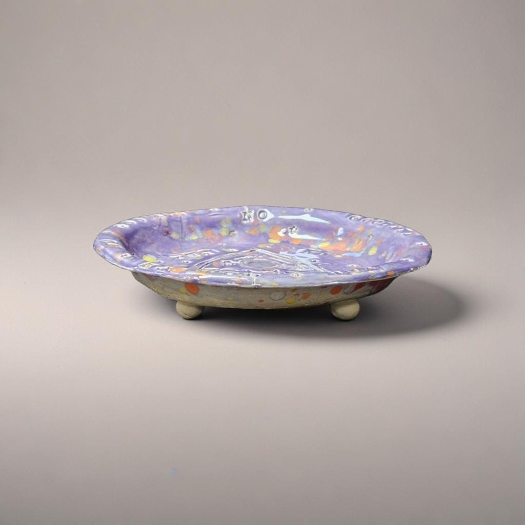 Spirit-Board Planchette Ceramic Plate – Gateway For Quiet Offerings, Ø16×3 cm by Red Raven Pottery