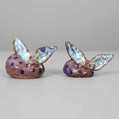 Stillnest Ceramic Fennec Sculpture – Quiet Desert Dream, Ø6×5 cm / Ø5×4.5 cm by Red Raven Pottery