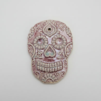 Sugar Skull Ceramic Incense Holder – Smoke & Remembrance, Ø9.5 × 1 cm by Red Raven Pottery