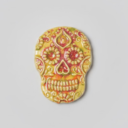 Sugar Skull Magnet – Day of the Dead Ceramic Ornament, 7.5×5 cm by Red Raven Pottery