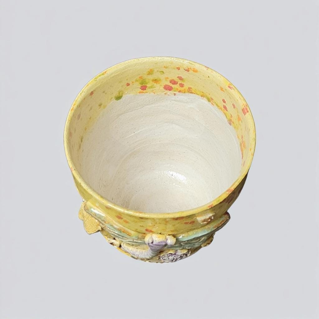 Sunlit Dragonfly Ceramic Planter – Freckled Renewal Vessel, Ø10×9 cm by Red Raven Pottery