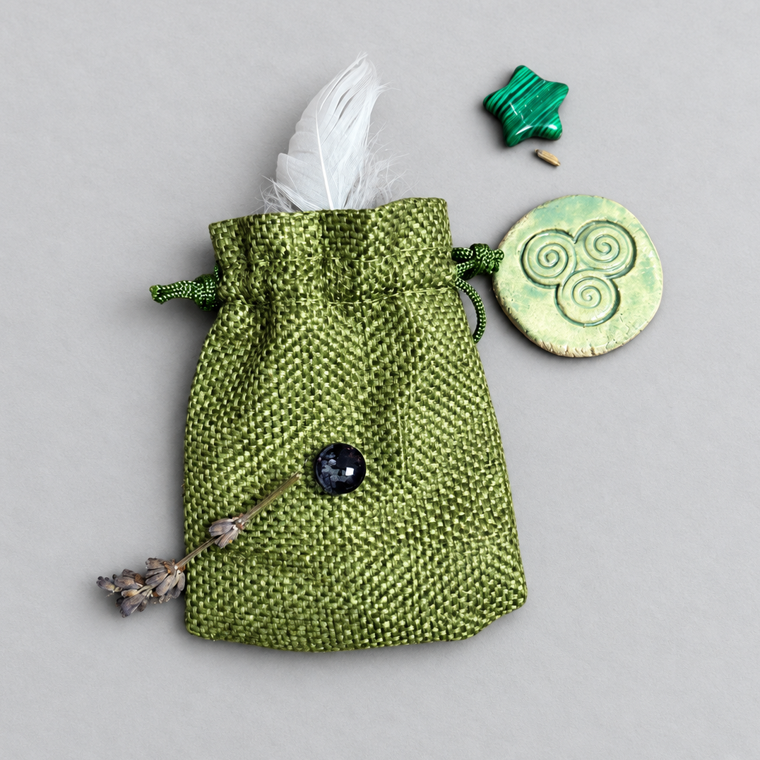 Talisman Hex Bag – Spirit Tool for Ritual & Everyday Magic, 7x9 cm by Hook & Hex with Handmade Ceramic Charm by Red Raven Pottery