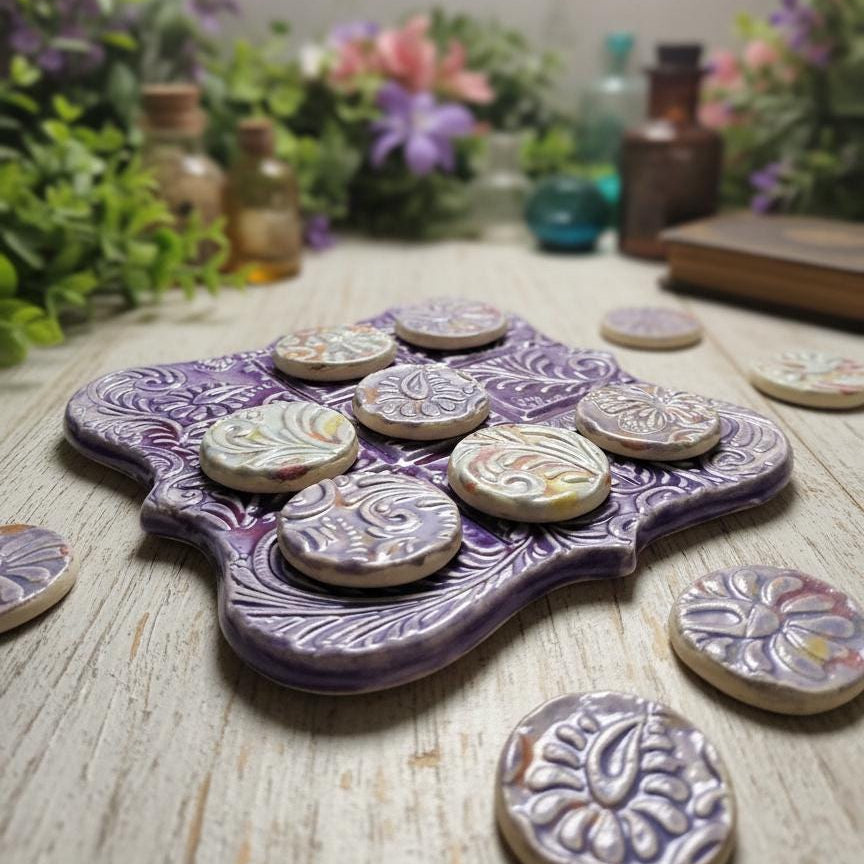 Victorian Bloom Pocket Tic Tac Toe – Artisan Travel Companion, 11×11 cm by Red Raven Pottery