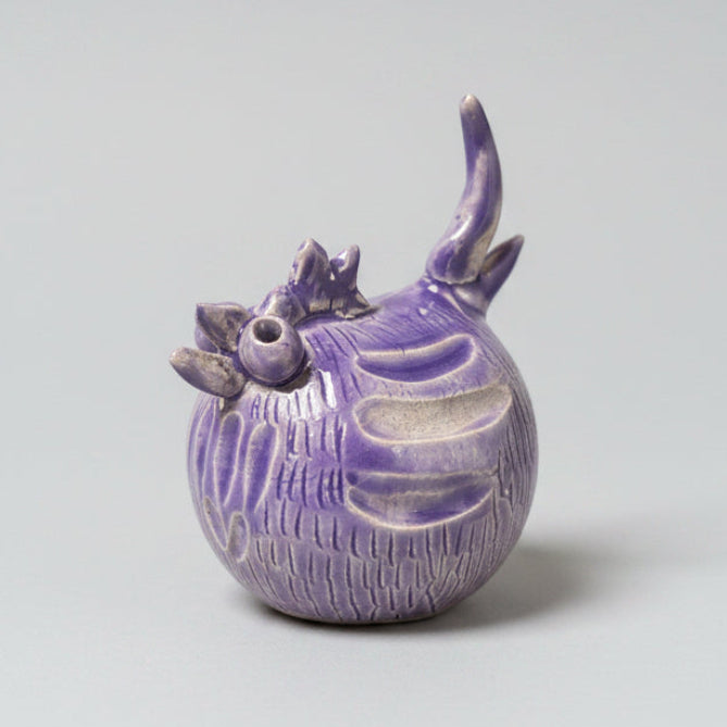 Whimsical Ceramic Chicken Figurine – Playful Farmyard Accent, Ø5.5×7 cm by Red Raven Pottery