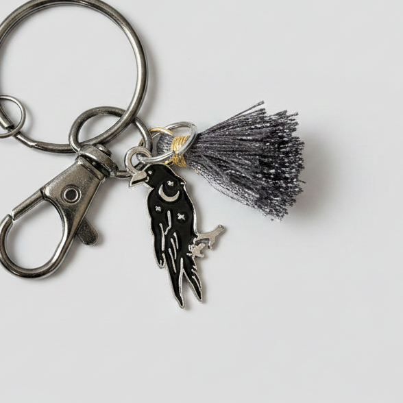 Wicca Cat Keychain – Familiar Spirit Ceramic Charm, 5.5×3.5 cm by Red Raven Pottery