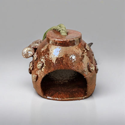 Woodland Forager Ceramic Bird House – Garden Shelter for Small Wings, Ø11×9 cm by Red Raven Pottery
