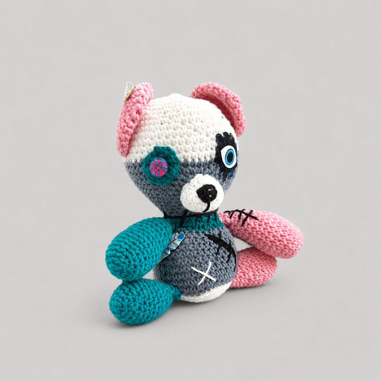 Zombear Crochet Plush – Undead Cuddle Companion, 25 × 21 × 14 cm by Hook & Hex